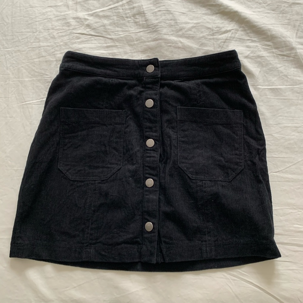 BLACK CORDUROY MINI SKIRT